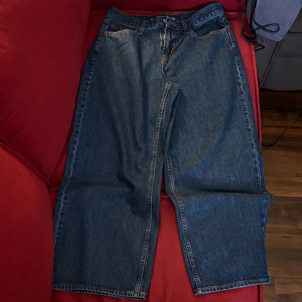 Old Navy Mid-Rise Wide Leg Jeans